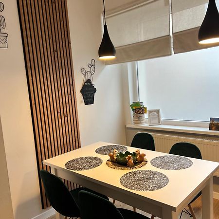 Apartamenty Cieplicka 20 Jelenia Gora Bagian luar foto