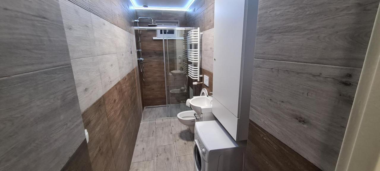 Apartamenty Cieplicka 20 Jelenia Gora Bagian luar foto