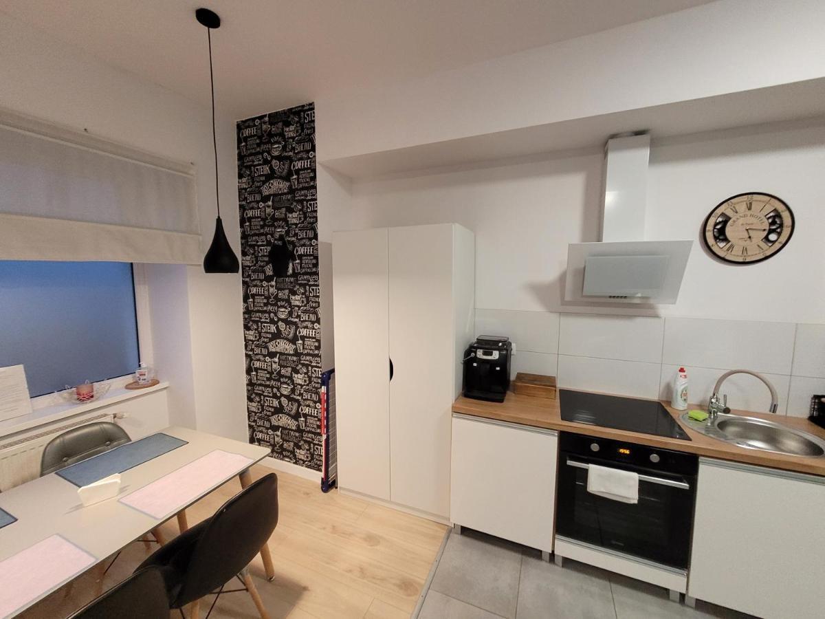 Apartamenty Cieplicka 20 Jelenia Gora Bagian luar foto